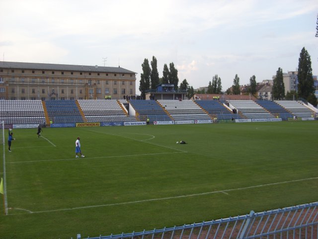 The Side Stand